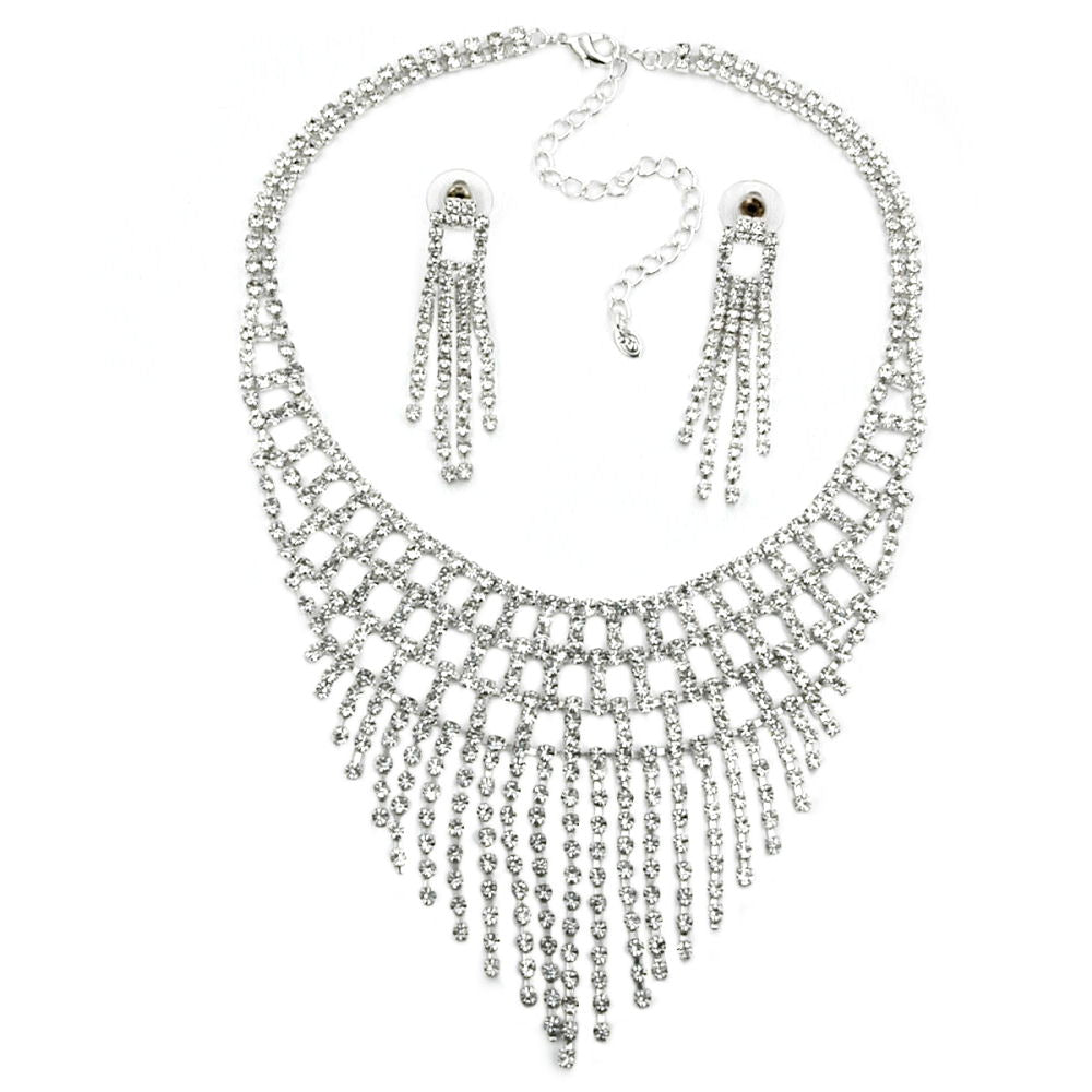 Set, Strasskette und Strass-Ohrstecker