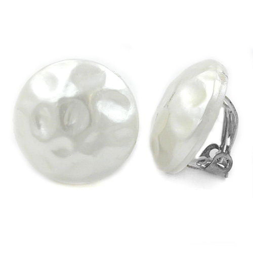 Clip, rund, weiß-perlmutt, gehämmert